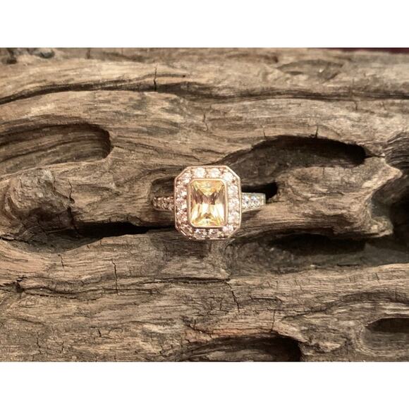 Sterling Silver and  Cubic Zirconia Ring Size 8 - Picture 2 of 6